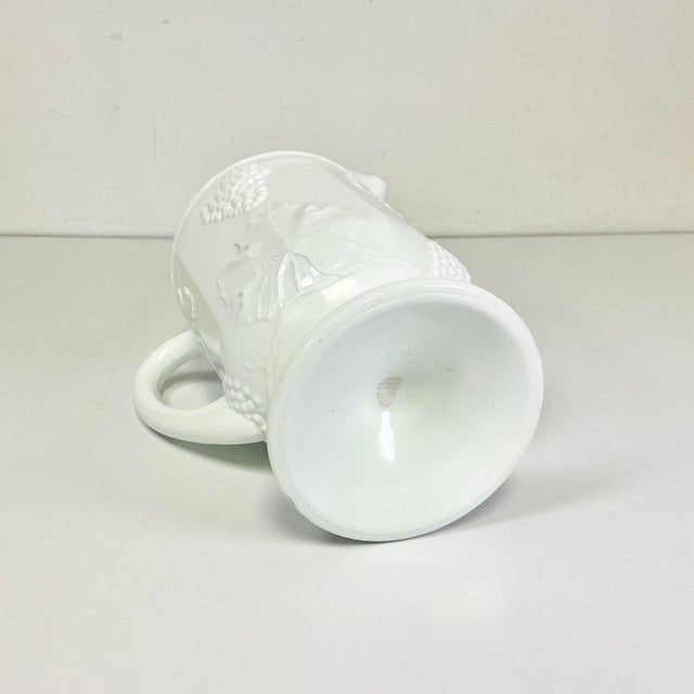 1970s Vintage Americana Arts & Crafts Indiana Glass Grape Milk Glass 64 Oz Pitcher For Sale - Image 14 of 14