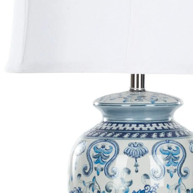 Safavieh Blue/White Chinoiserie Lamp in Blue/White For Sale - Image 4 of 4
