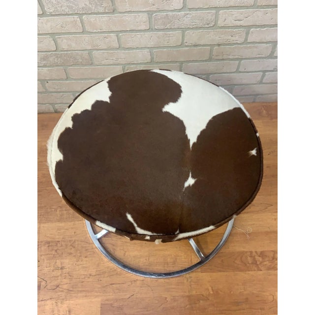 Avard Mid Century Modern Chrome Swivel Stools Newly Reupholstered in Cowhide - Set of 4 For Sale - Image 4 of 11