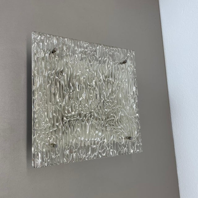 Large Hollywood Regency Ice Glass Wall Light from Kalmar Leuchten, 1970s For Sale - Image 9 of 15