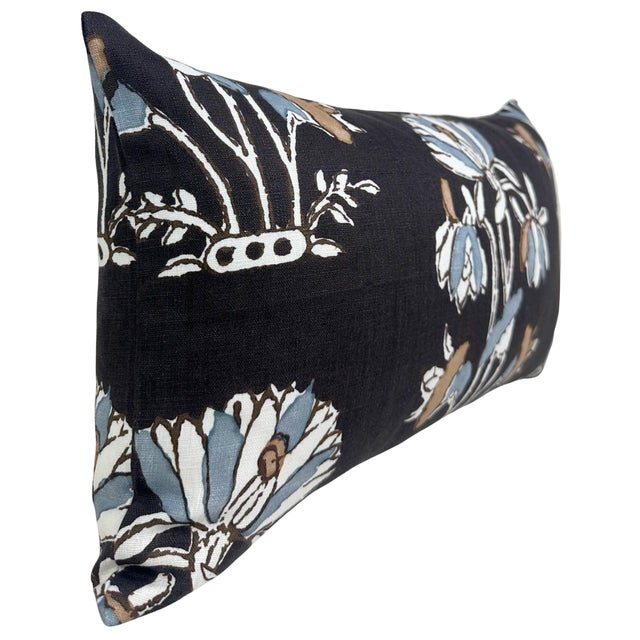 ⭐️ Ships Within 2 Days A 100% linen pillow cover featuring the Lilly Floral design. The Black colorway appears as a deep...