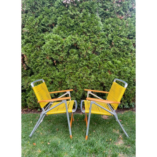 Wood Pair of Vintage C. 1970’s Aluminum and Hardwood Folding Lawn Chairs For Sale - Image 7 of 14