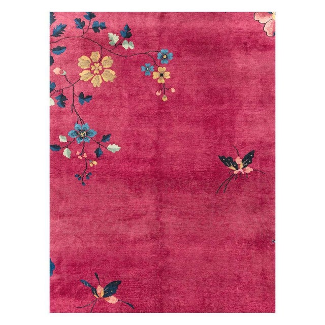 A vintage Chinese Art Deco room size carpet handmade during the mid-20th century. Measures: 9' 1" x 11' 9".