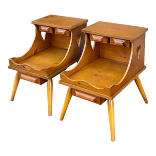 Mid 20th Century Farmhouse Modern Franklin Shockey Solid Pine Side Tables or Nightstands - a Pair For Sale