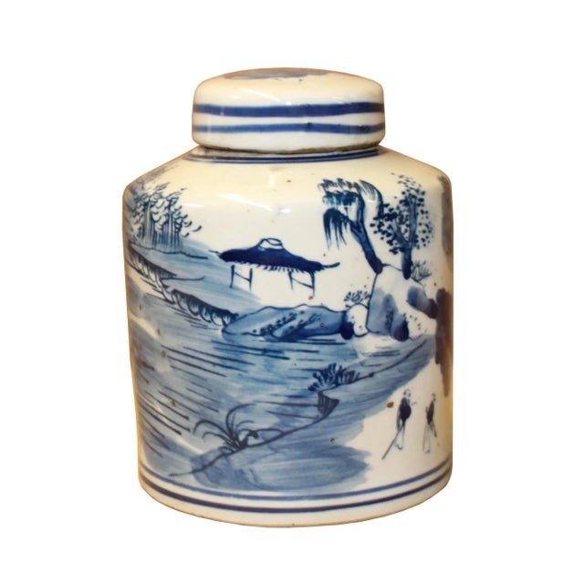Chinoiserie Chinese Blue White Ceramic Oriental Scenery Graphic Container Urn Jar For Sale - Image 3 of 7