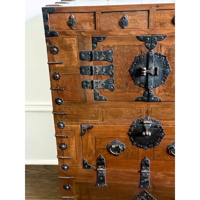 Antique Korean Two-Level Wood Chest Jeon-Ju Jang For Sale - Image 14 of 18