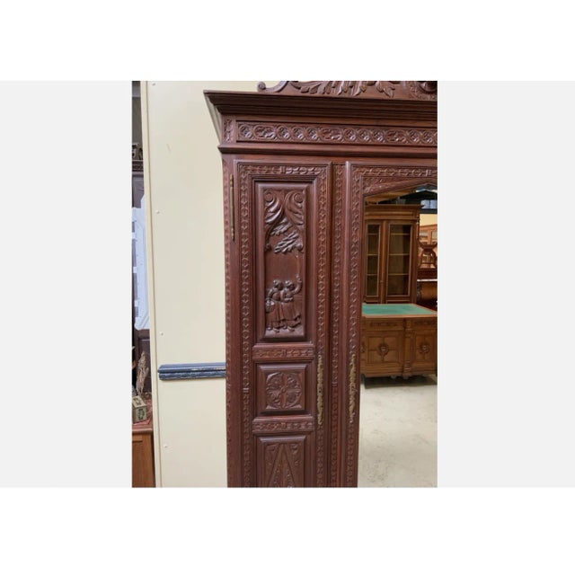 Brown Vintage Wardrobe in Oak, 1920 For Sale - Image 8 of 11