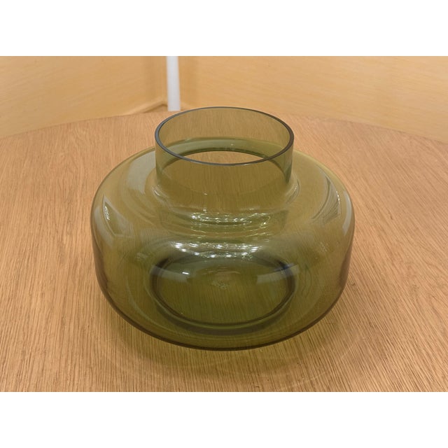 Contemporary Contemporary Marimekko Urna Vase, Olive For Sale - Image 3 of 5