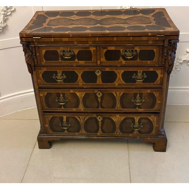 18th Century Antique George I Yew Wood and Laburnum Oyster Veneered Bachelors Chest, 1730 For Sale - Image 5 of 18