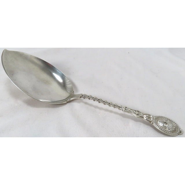 1860s Antique American Coin Silver "Medallion" Pie Server by Important Maker Albert Coles New York For Sale - Image 4 of 13
