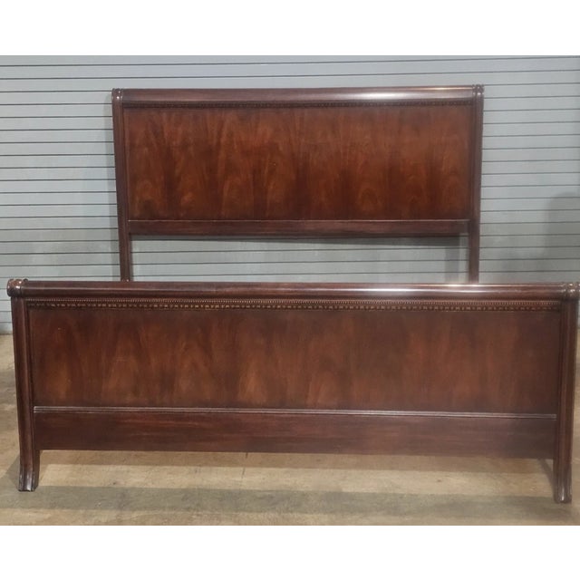 Traditional Henkel Harris Mahogany King Size Sleigh Bed Frame Made in Winchester, Virginia For Sale - Image 3 of 11