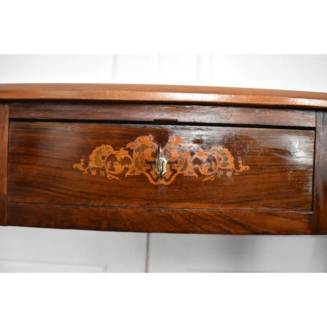 Wood 18th-Century Queen Anne Irish Marquetry Bureau Plat Desk For Sale - Image 7 of 13