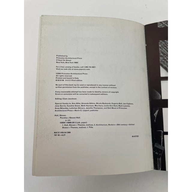 Parallax Paperback by Steven Holl Architect 1st Edition 2000 Book For Sale In Palm Springs - Image 6 of 10