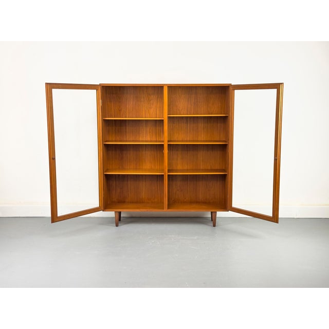 Brown Teak Cabinet with Glass Doors from Omann Jun, 1960s For Sale - Image 8 of 18