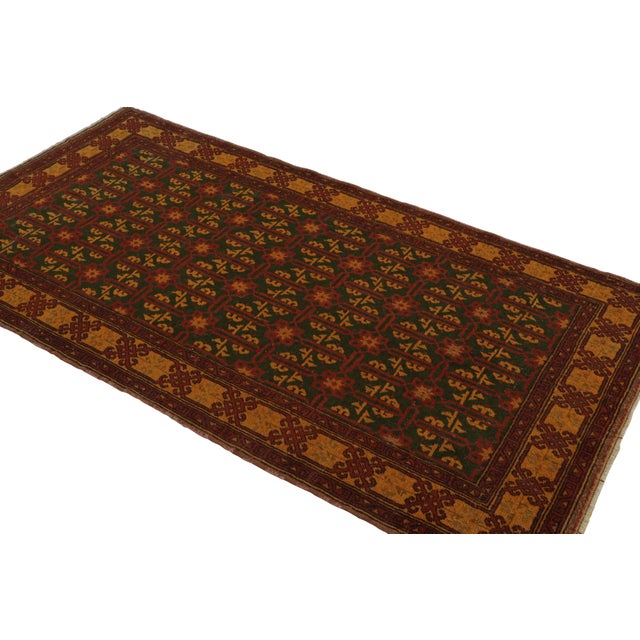 Transitional Vintage Mid-Century Geometric Floral Red and Green Wool Rug – Orange-Brown Accents For Sale - Image 3 of 8
