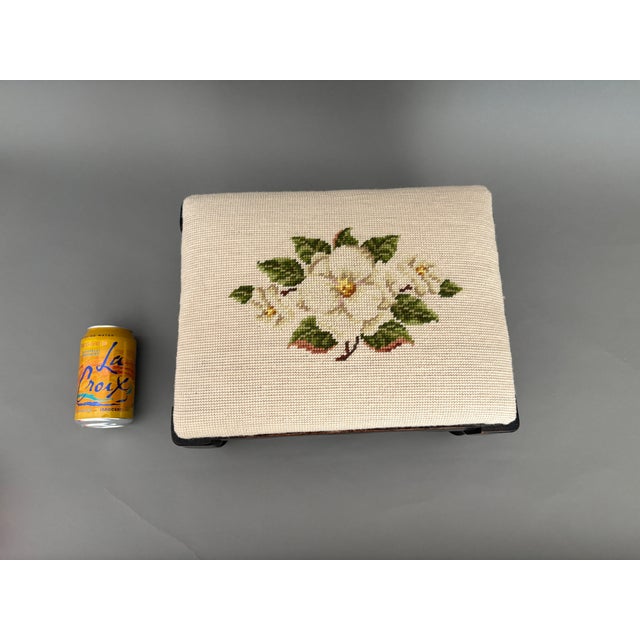 1940s Vintage Queen Anne Walnut Footstool With Needlepoint Tapestry Magnolia Flower Design For Sale - Image 5 of 7