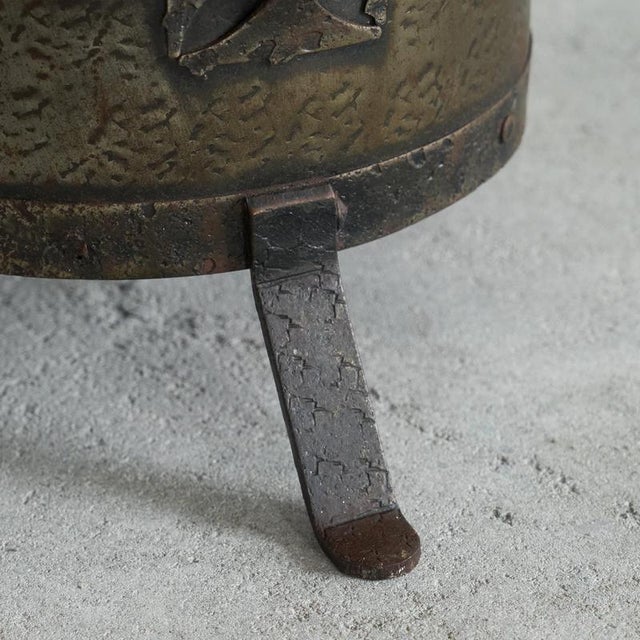 Arts and Crafts Umbrella Stand in Hand Hammered Metal, 1890s For Sale - Image 4 of 12