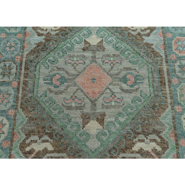 Turkish Oushak Rug 2'9" x 10'6" #20022 For Sale In Houston - Image 6 of 8