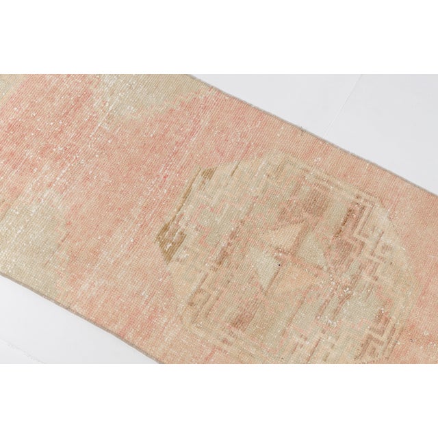 1950s Hand-Knotted Neutral Wool Runner for Hallway For Sale - Image 6 of 10