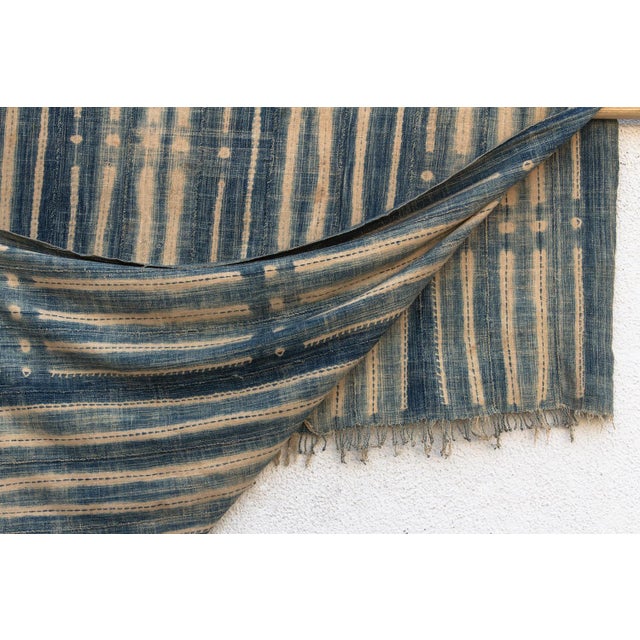 1950s Vintage Malinke African "Sahara Mirage" Indigo Throw For Sale - Image 5 of 6