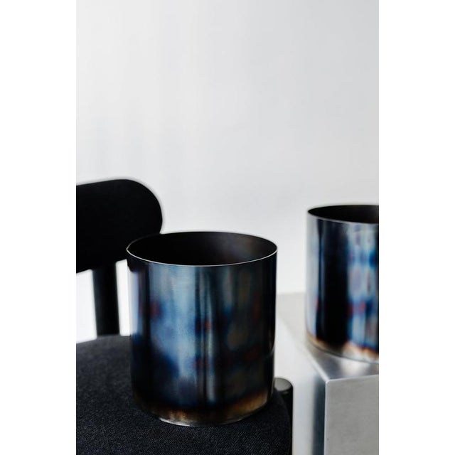 Contemporary Loto Medium Planter in Burned Steel by Form & Eisen For Sale - Image 3 of 15