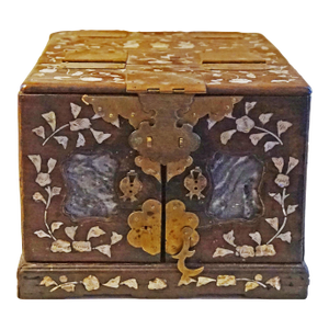 Antique Chinese Ladies Accessory Box Qing Dynasty