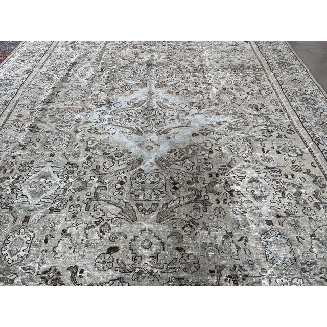 Textile Vintage Traditional Hand-Knotted Wool Rug - 10'1" x 17'5" For Sale - Image 7 of 11