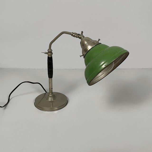 Italian Art Deco Table Lamp in Green Metal and Metal, 1930s For Sale - Image 6 of 18