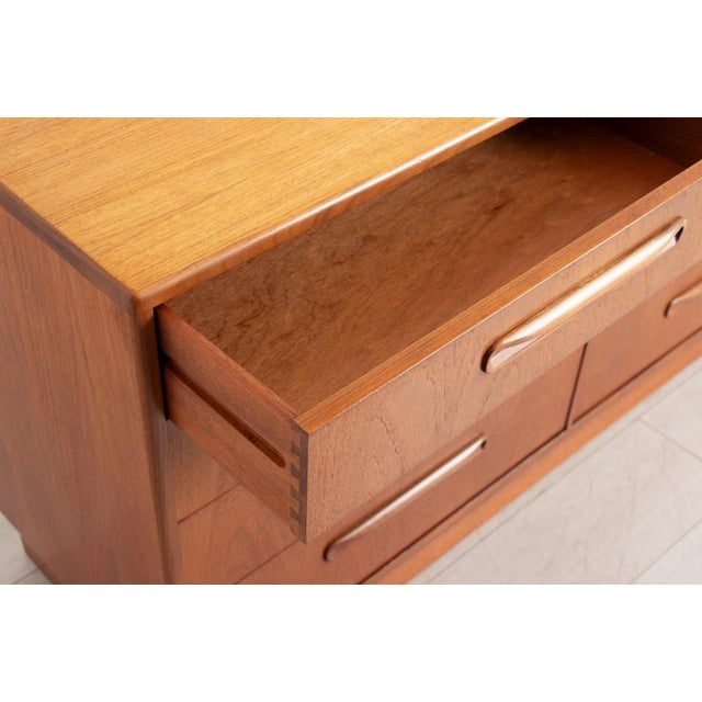 Mid-Century Double Chest of Drawers from G Plan Fresco, 1960s For Sale - Image 4 of 10