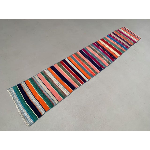 Pattern: Geometric Shape: Runner Size: 262x51 cm Regional Design: Kilim Material: Wool Item Length: 262 Colour:...