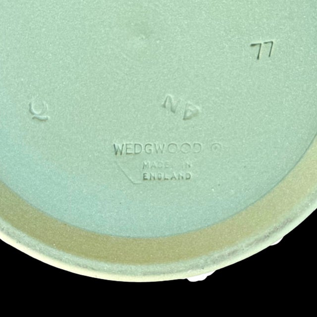 Green Vintage Wedgwood Sage Green Jasperware Neoclassical Lidded Box With Grapevine Relief, Marked For Sale - Image 8 of 8