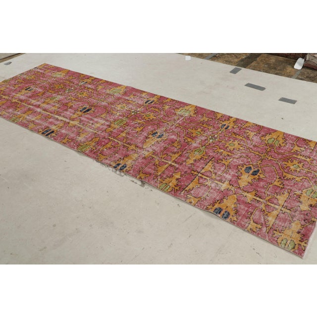 Turkish Vintage Mid-Century Pink and Gold Geometric Wool Rug, Black and Green Accents For Sale - Image 3 of 8