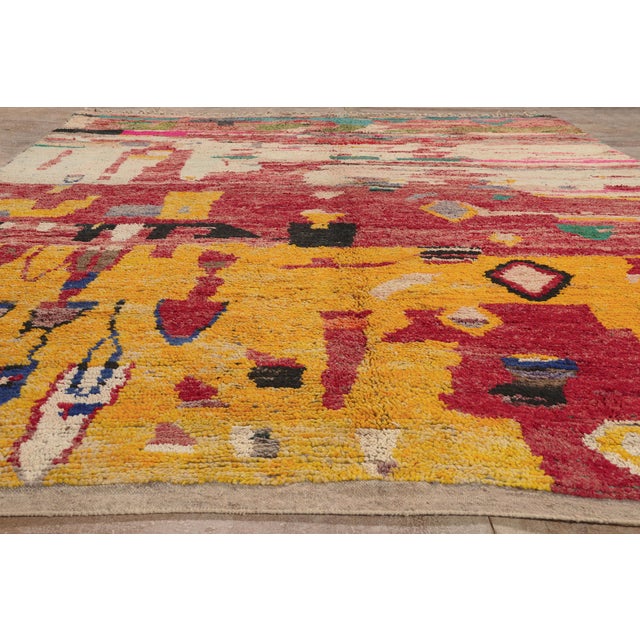 Contemporary Boujad Moroccan Rug, 09'11 X 12'09 For Sale - Image 9 of 10