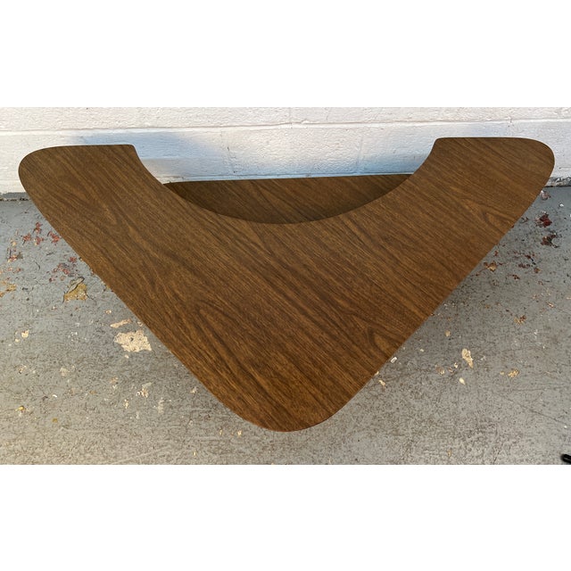 Mid-Century Modern Atomic Boomerang Two-Tier Coffee Table For Sale - Image 13 of 15