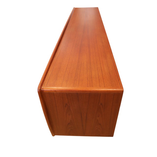 Long Sideboard in Teak with Drawers and Sliding Doors from H.P. Hansen, 1960s For Sale - Image 9 of 18