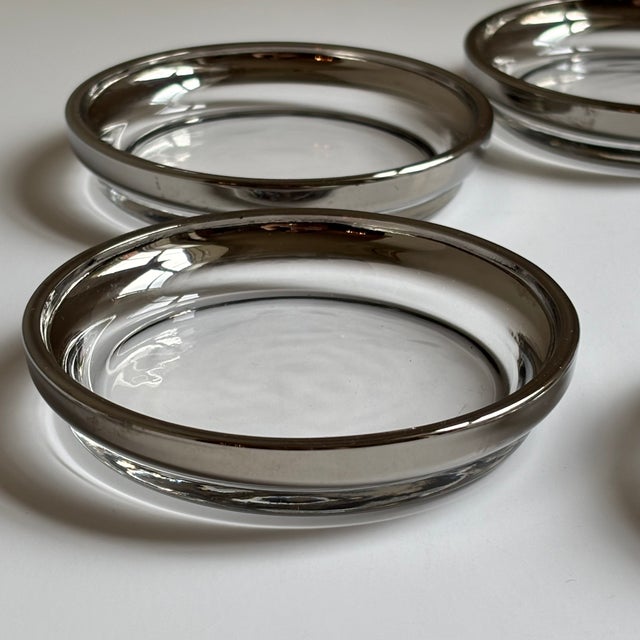 Dorothy Thorpe Vintage Dorothy Thorpe-Style Clear Glass Coasters With Silver-Toned Metal Rims – Set of Five For Sale - Image 4 of 13