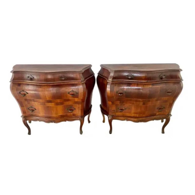 Italian Inlaid Walnut Bombé Commodes, Baroque Style, Mid-20th Century For Sale - Image 15 of 18