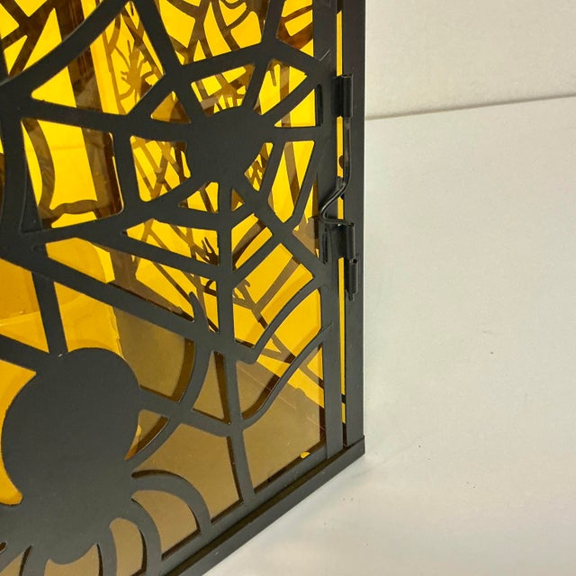 1980s Vintage Boho Chic Americana Halloween Spider Web Tole Lantern Candleholder. For Sale - Image 11 of 11