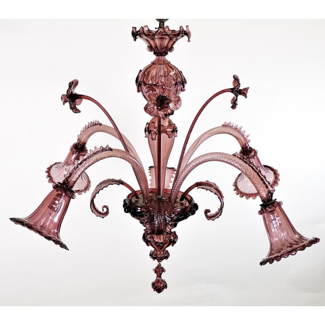 Ercole Barovier Large Mid-Century Aubergine Murano Chandelier in the Manner of Ercole Barovier For Sale - Image 4 of 16