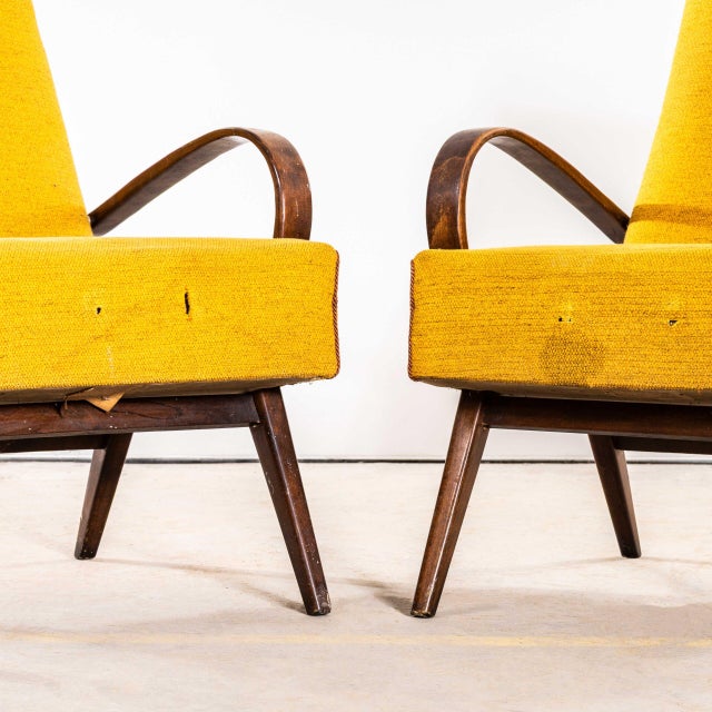 1960s Vintage Lounge Chair in Sunflower Basket Weave with Sprung Seat by Jaroslav Šmídek, 1960s For Sale - Image 5 of 12