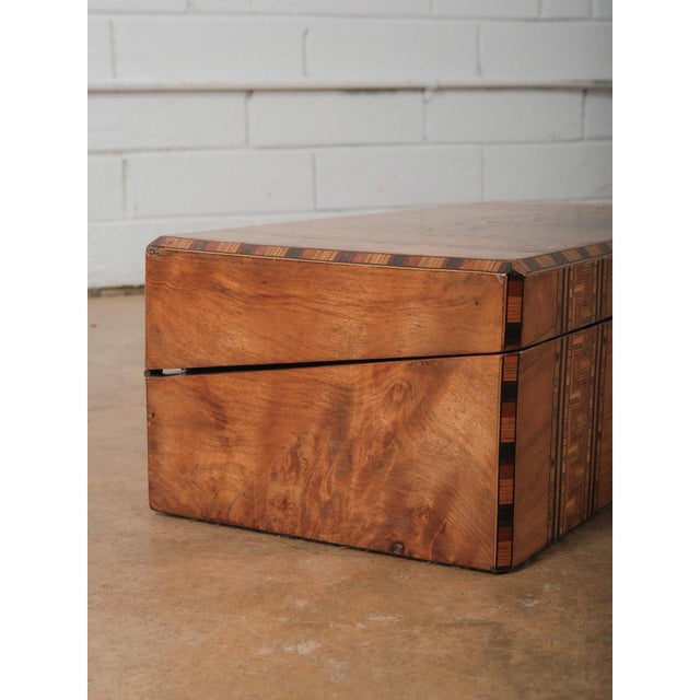 Art Deco Vintage Marquetry Inlaid Writing Slope Lap Desk With Geometric Motif and Leather Interior For Sale - Image 3 of 13