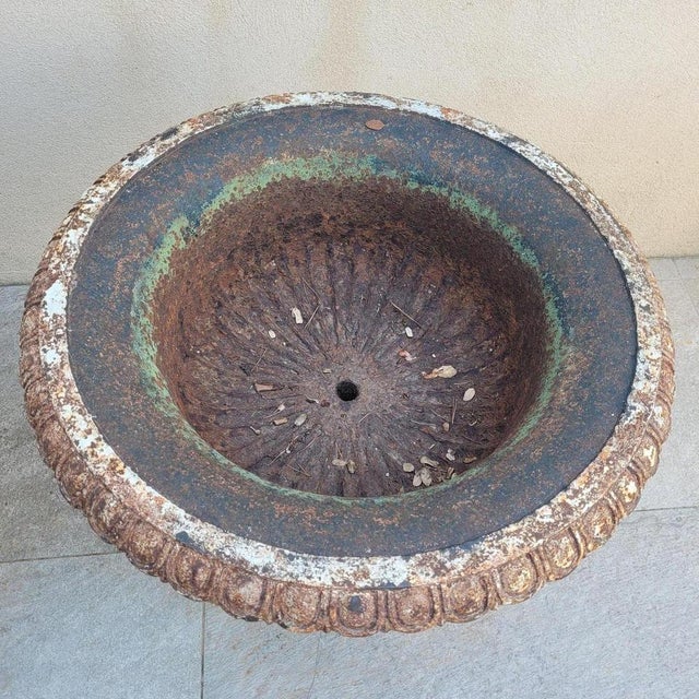 Large Cast Iron Garden Vases on Bases, 19th Century, Set of 2 For Sale - Image 15 of 18