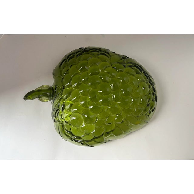 Indiana Glass Company Vintage 1970s Indiana Glass Large Green Bowl Grape Harvest Design For Sale - Image 4 of 4