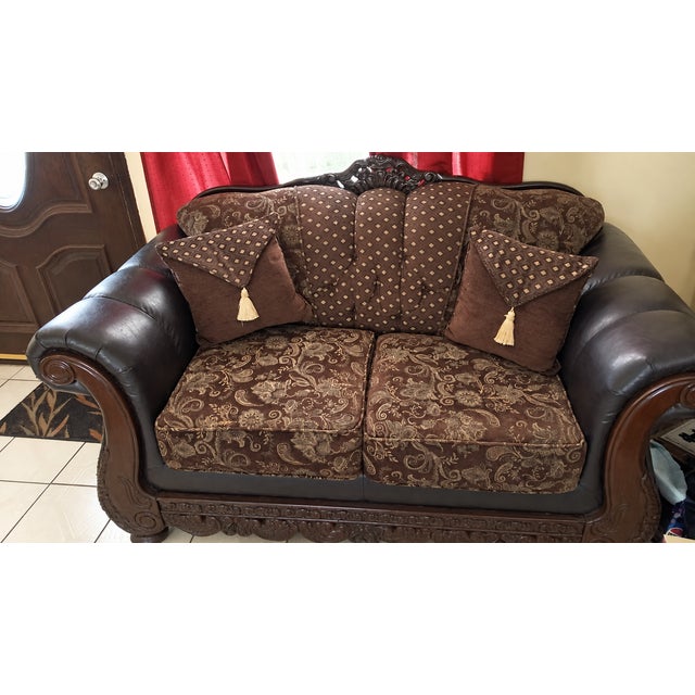 2000 - 2009 Ornate Traditional Burgundy Sofa & Loveseat Set For Sale - Image 5 of 9