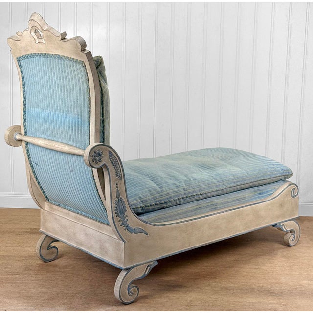 1980s Vintage French Empire Style Blue Upholstered Chaise Lounge For Sale - Image 5 of 12