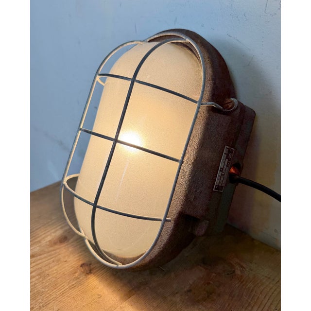 Industrial Grey Cast Iron Wall Light from Elektrosvit, 1960s For Sale - Image 13 of 15