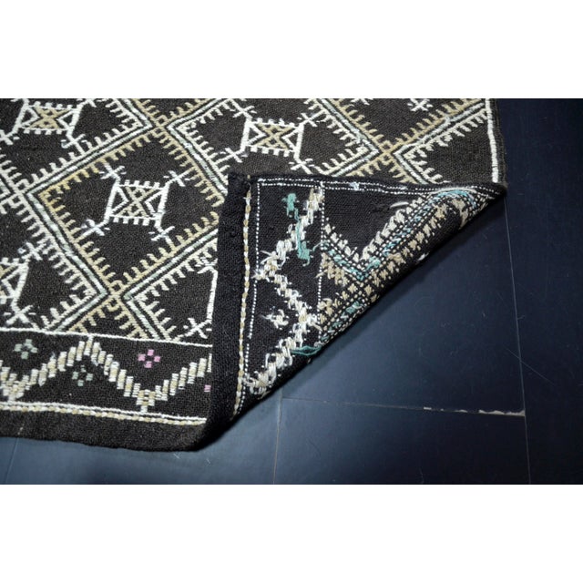 1960s Vintage Turkish Anatolian Handwoven Kilim Rug For Sale - Image 10 of 11