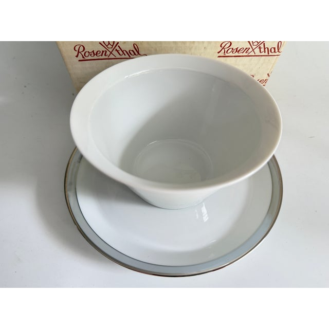 Modern Sauce Boat by Hans-Theodor Baumann for Rosenthal Germany, 1973 For Sale - Image 3 of 6