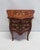 Exceptional marquetry chest of drawers with refined wooden inlay and elegant gold-colored fittings. This elegant Louis XV-...