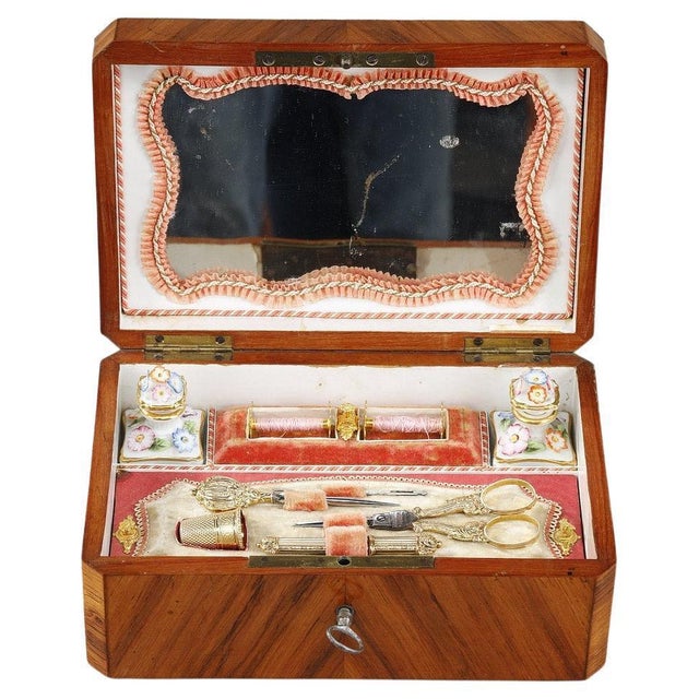 Restoration Period Sewing Box in Rosewood Veneer, Gold and Silver, 1830s For Sale - Image 15 of 15